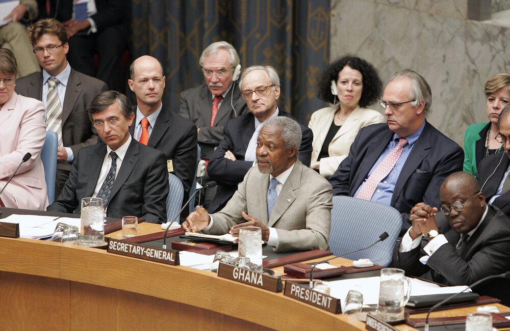 UN Secretary-General Kofi Annan addresses the Security Council shortly before the adoption of Resolution 1701 (11 August 2006)