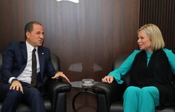 Photo credit: Kataeb party